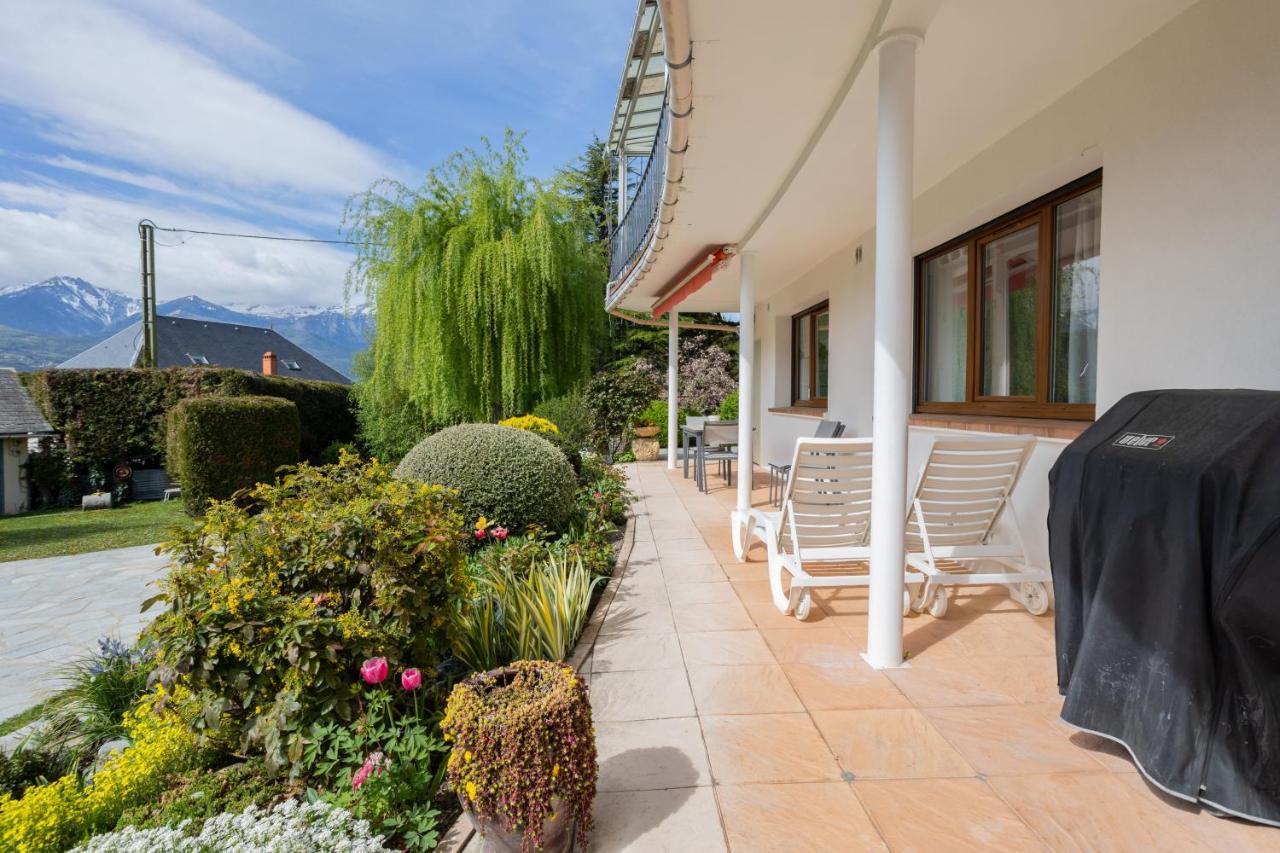 Vue Sur Les Montagnes Appartement Embrun Buitenkant foto