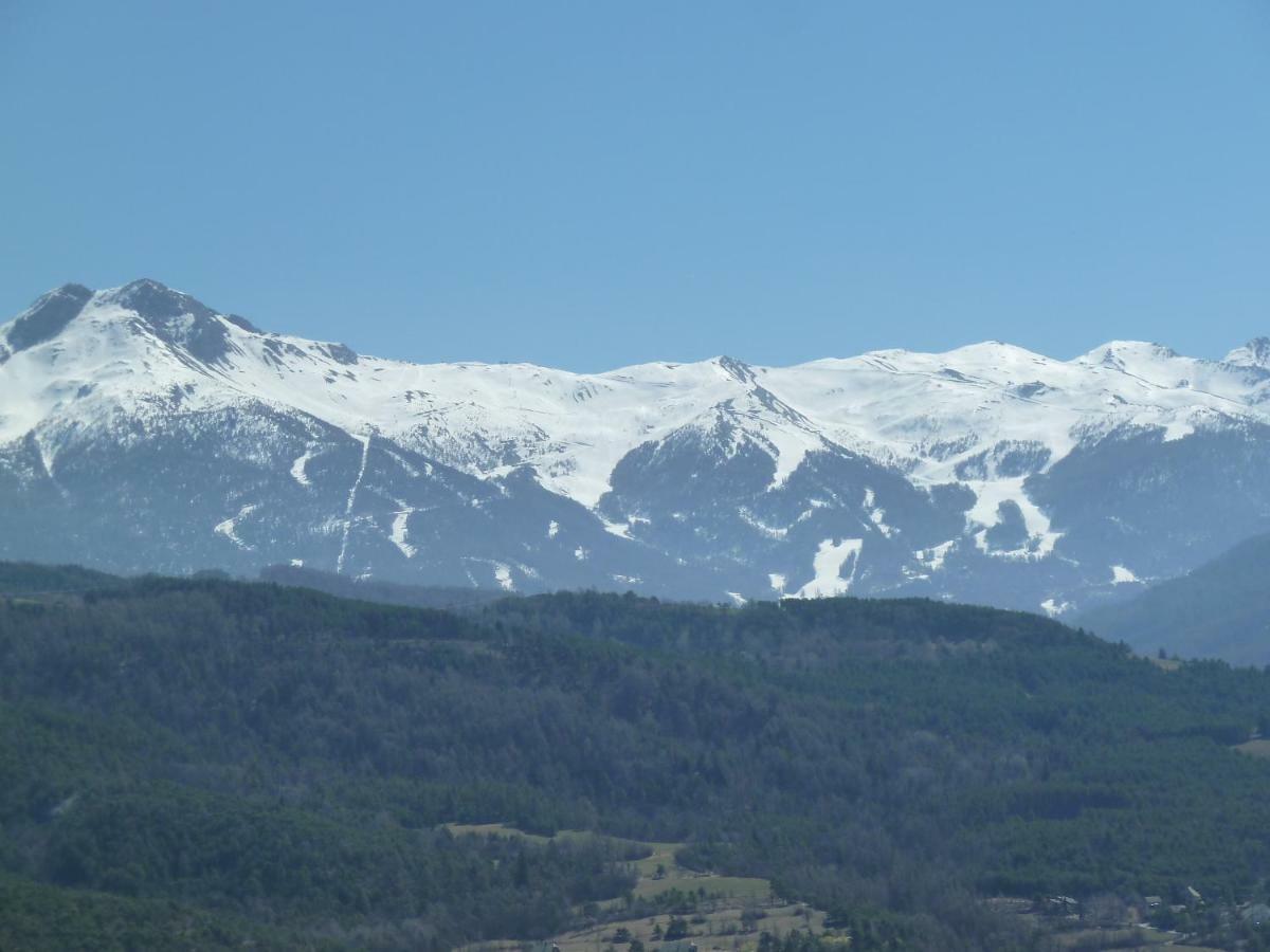 Vue Sur Les Montagnes Appartement Embrun Buitenkant foto